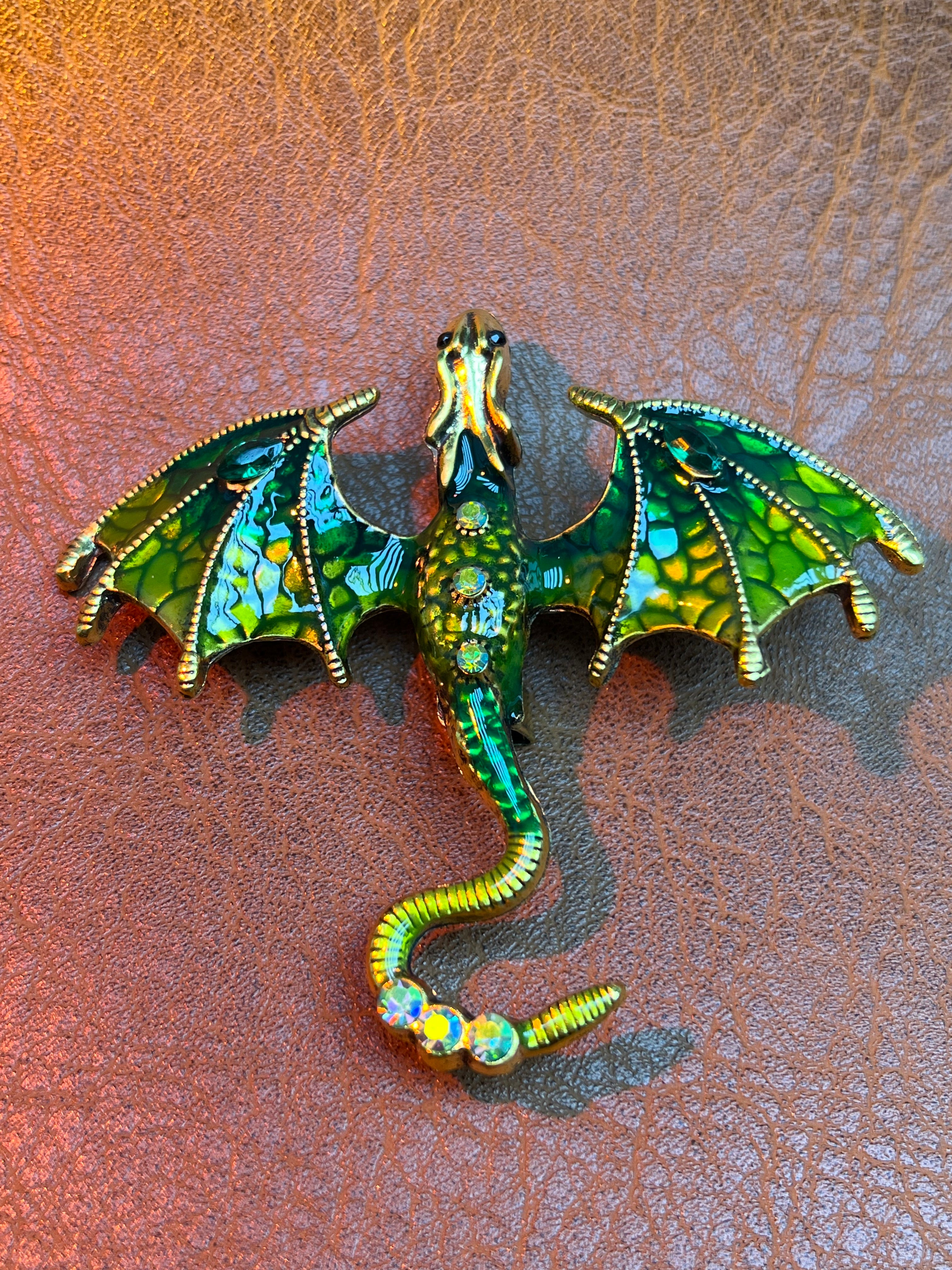 Brooch dragon